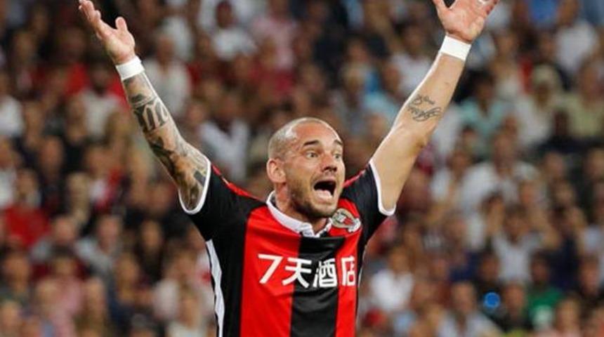 Wesley Sneijder'e b&uuml;y&uuml;k şok