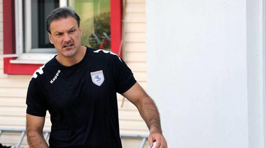 Samsunspor Alpay &Ouml;zalan ile yollarını resmen ayırdı