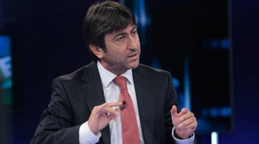 Rıdvan Dilmen: "Galatasaray, Fenerbah&ccedil;e ma&ccedil;ına lider &ccedil;ıkar"