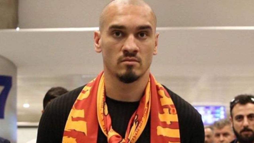 Galatasaray-Kardemir Karab&uuml;kspor capsleri