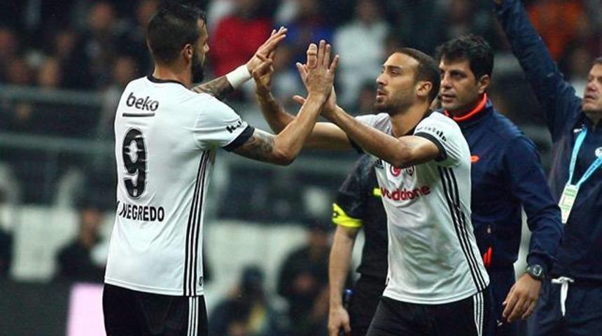 Negredo oyundan alınmasına sinirlendi, koltukları tekmeledi