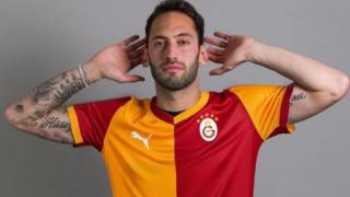 Hakan Çalhanoğlu'ndan Galatasaray'a tepkili gönderme! O gönderiye beğeni attı