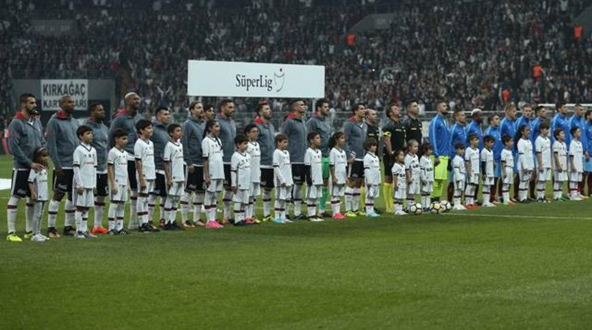 Beşiktaş'ta Caner Erkin ve Talisca kavga etti iddiası