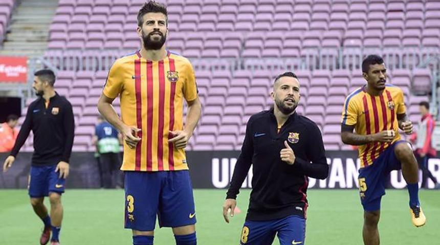 Barcelona'dan referandum desteği s&uuml;r&uuml;yor! Antremana &ccedil;ıkılmayacak