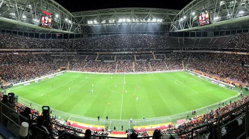 Galatasaray derbi biletleriyle 8 milyon TL'yi kasasına koyacak
