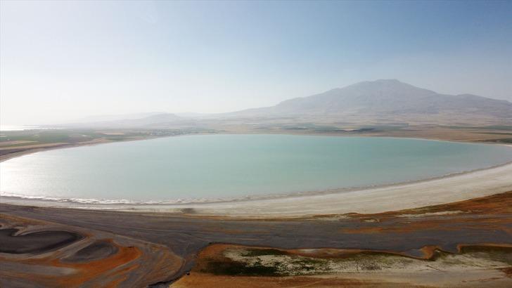 Burası Maldivler değil Bitlis! Türkiye'nin en büyüğü alarm veriyor: Mikrobiyalitler ortaya çıktı... G4