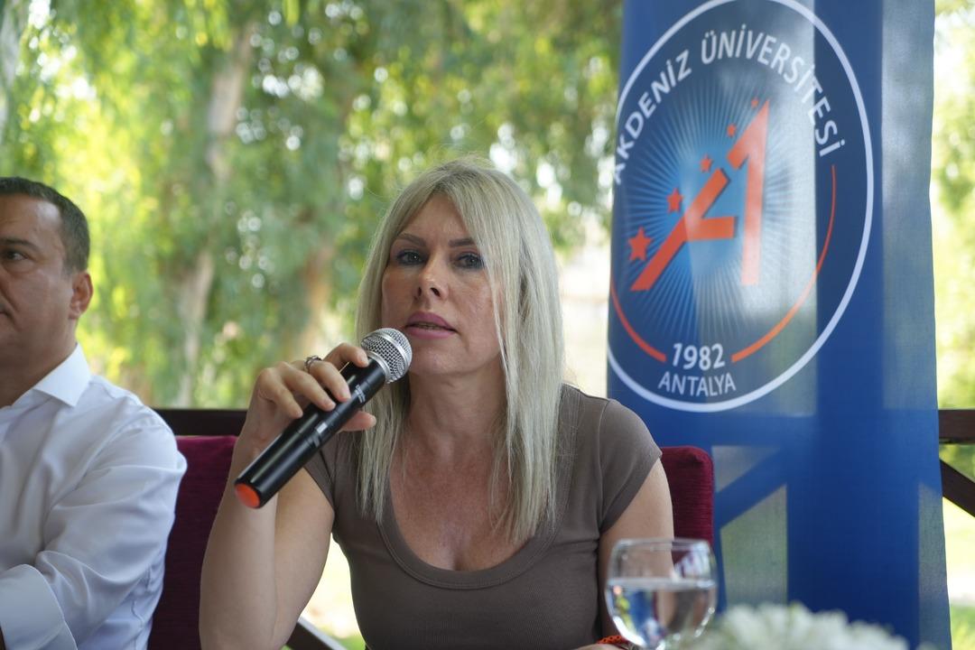 Tıp tarihinde ilk! Akdeniz Üniversitesi Rektörü: "Rahim nakli yapılmasaydı bugün dünyada uygulanamazdı" Sahte diploma açıklaması geldi... 3