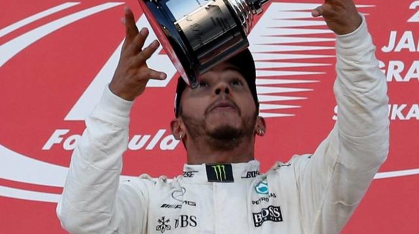 Lewis Hamilton'dan 8. zafer