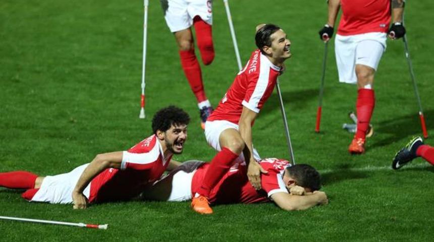 T&uuml;rkiye, Avrupa Ampute Futbol Şampiyonası'nda finalde