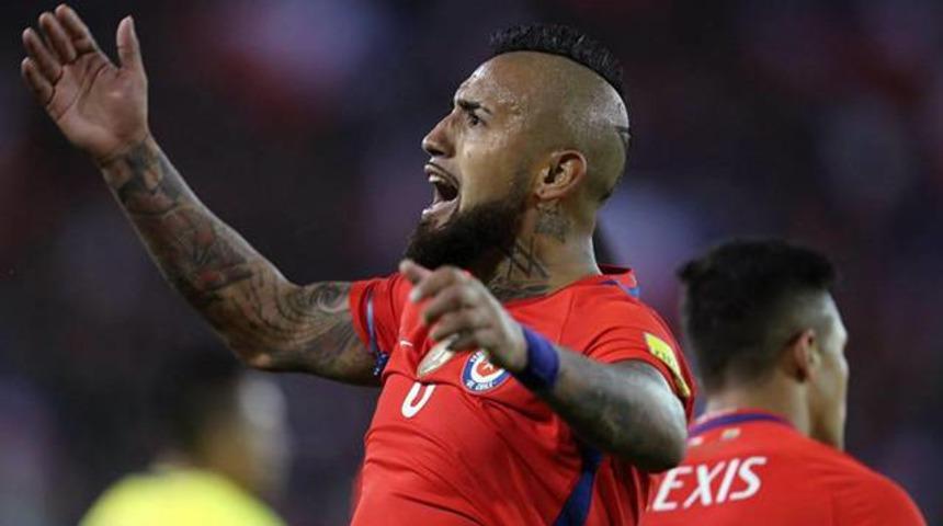 Arturo Vidal Şili Milli Takımı'nı bıraktığını a&ccedil;ıkladı