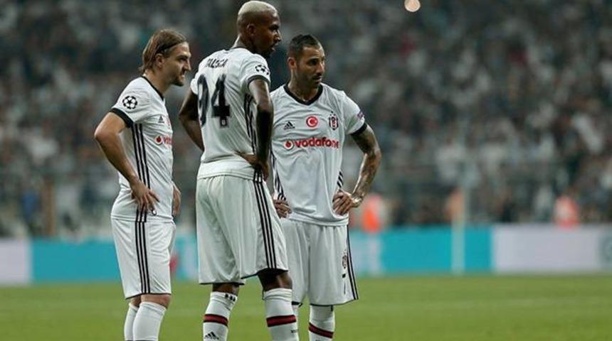 Caner Erkin ve Talisca aralarındaki buzları eritti