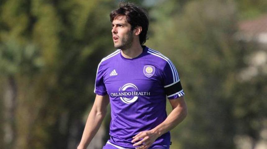 Ve Kaka bırakıyor...