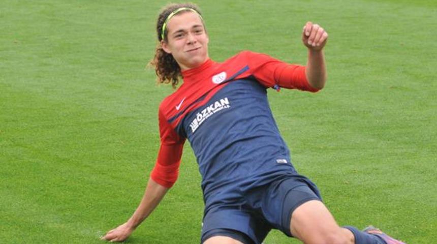 Mutlu Aksu Doğan, Galatasaray'da!