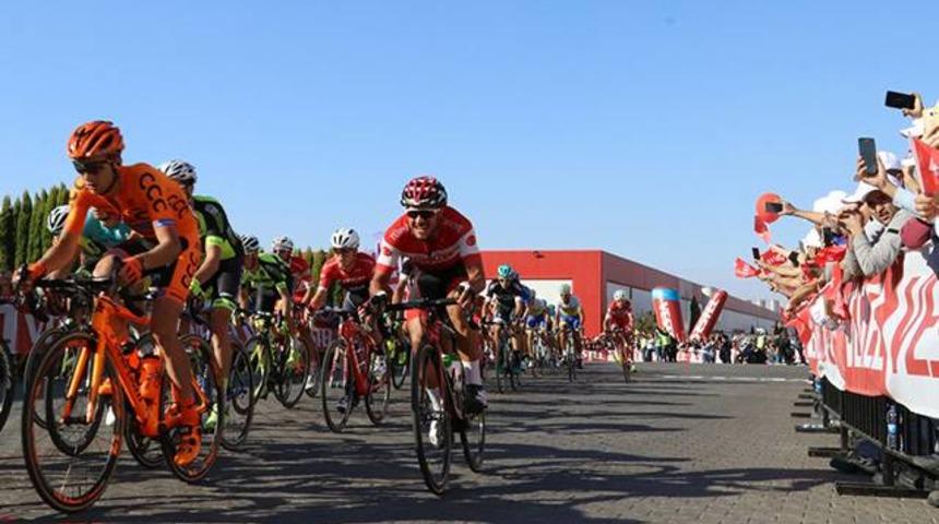 Cumhurbaşkanlığı Bisiklet Turu'nun 5. etabını Sam Bennett kazandı