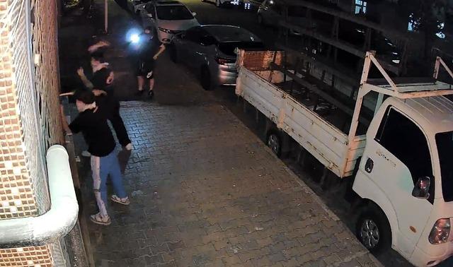 Ümraniye’de ’’abinin selamı var’’ diyerek iş yerine çekiçle saldırdılar 1