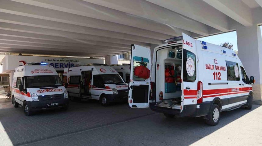 Elazığ’da iskele çöktü: 2 yaralı