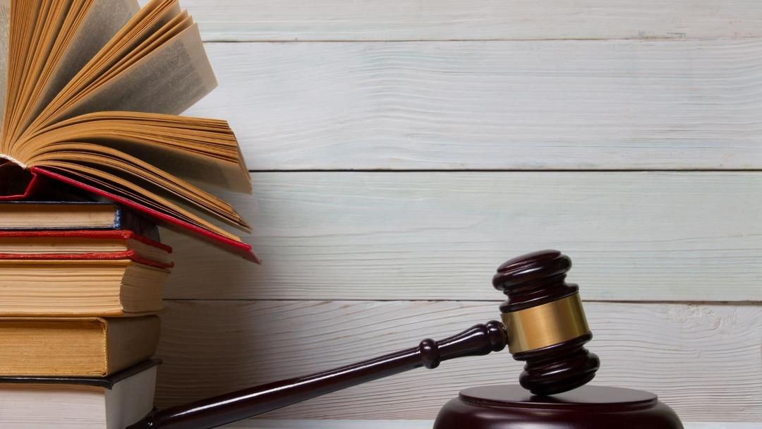 Galatasaray da karaborsa bilet skandalında sıcak gelişme! Çaykur Rizespor maçı sırasında 3 kişinin, karaborsadan sattığı biletlerle gizlice seyircileri stada aldığı görüntüler ortaya çıktı... 6