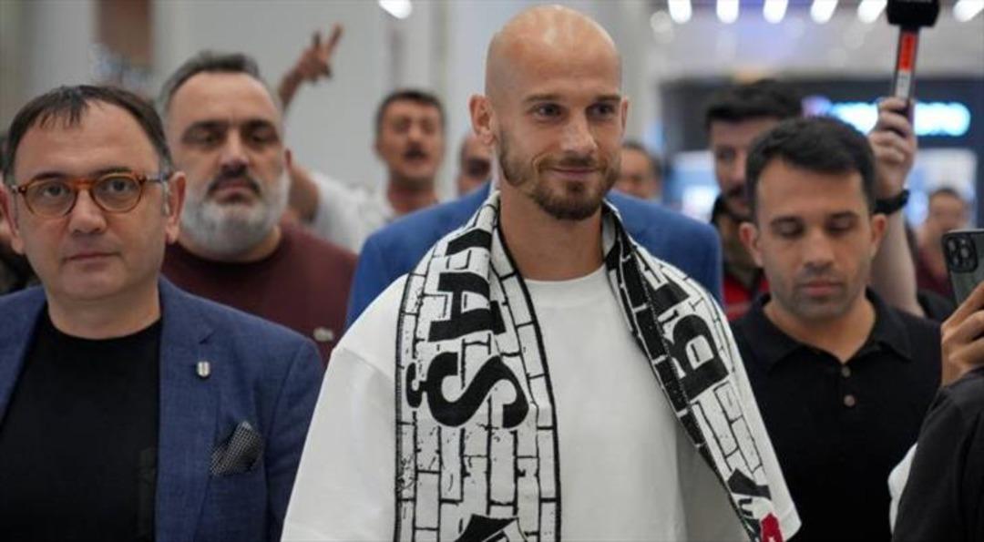 Beşiktaş tan Vaclav Cerny açıklaması geld! Siyah beyazlılar yıldız isimle 3+1 yıllık sözleşme imzaladı... 2