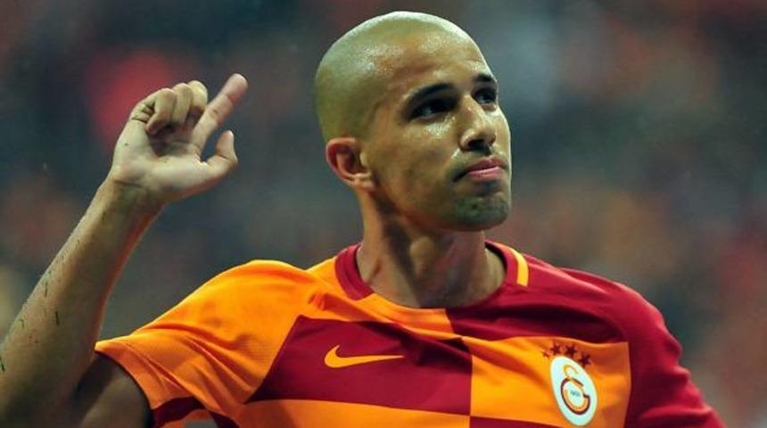 Sofiane Feghouli zam istediği iddialarını yalanladı