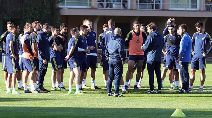 Fenerbah&ccedil;e'de Soldado antremana &ccedil;ıkmadı