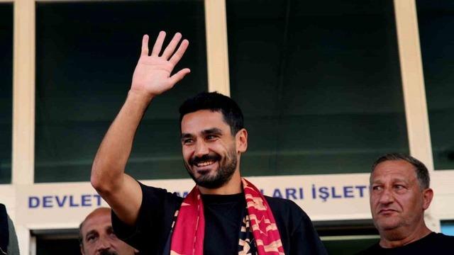 Galatasaray Manchester City'den transfer ettiği İlkay Gündoğan'ın maliyetini KAP'a bildirdi! 