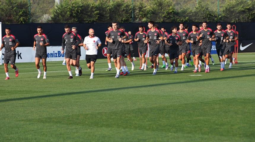 A Milli Futbol Takımı, Gürcistan maçının hazırlıklarını sürdürdü