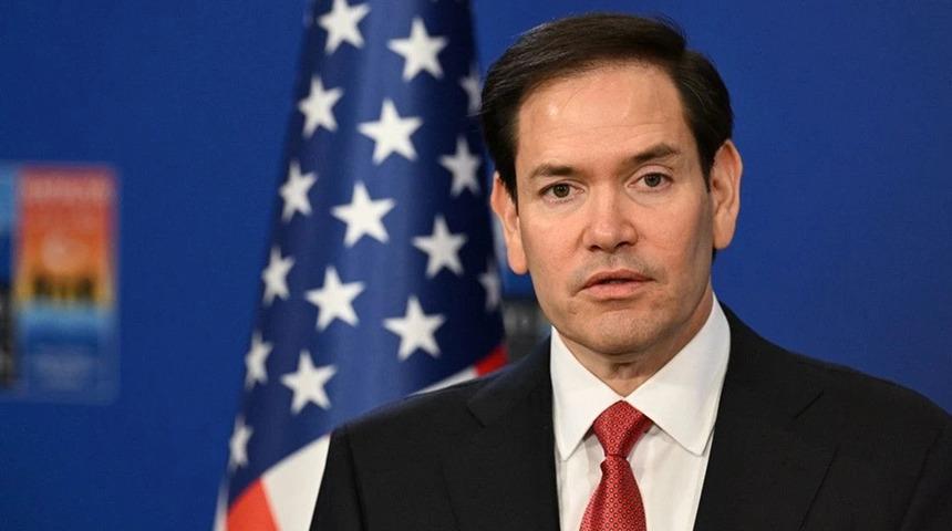 ABD Dışişleri Bakanı Rubio: ABD, Karayipler'de bir gemiyi vurdu