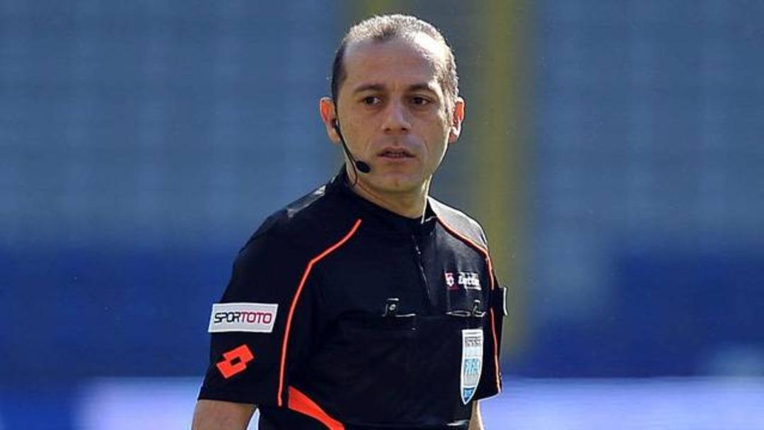 Sosyal medyadaki C&uuml;neyt &Ccedil;akır tepkileri