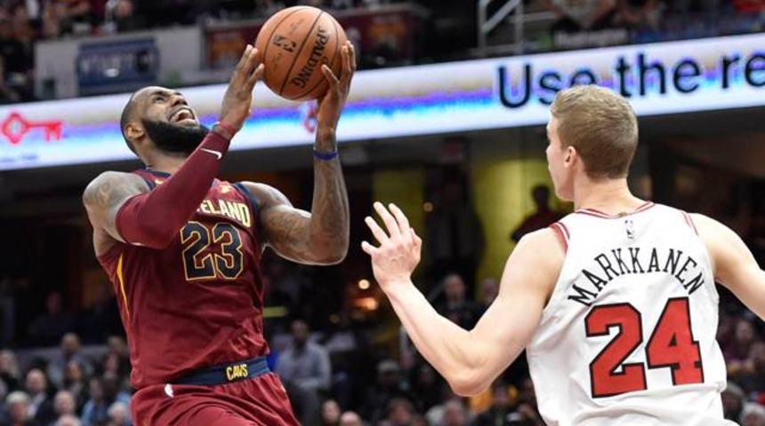 Cleveland Cavaliers'ı Lebron James taşıdı