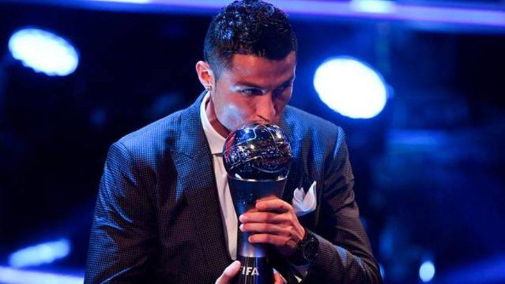Cristiano Ronaldo'ya yeni kramponlu kutlama
