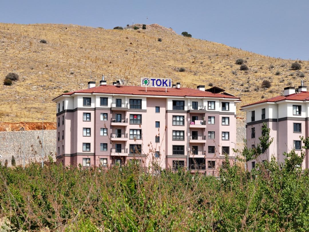 Anahtarlar teslim edilecek! Bakan Kurum duyurdu:  Asrın inşasında 300 bin yuva tamam  1