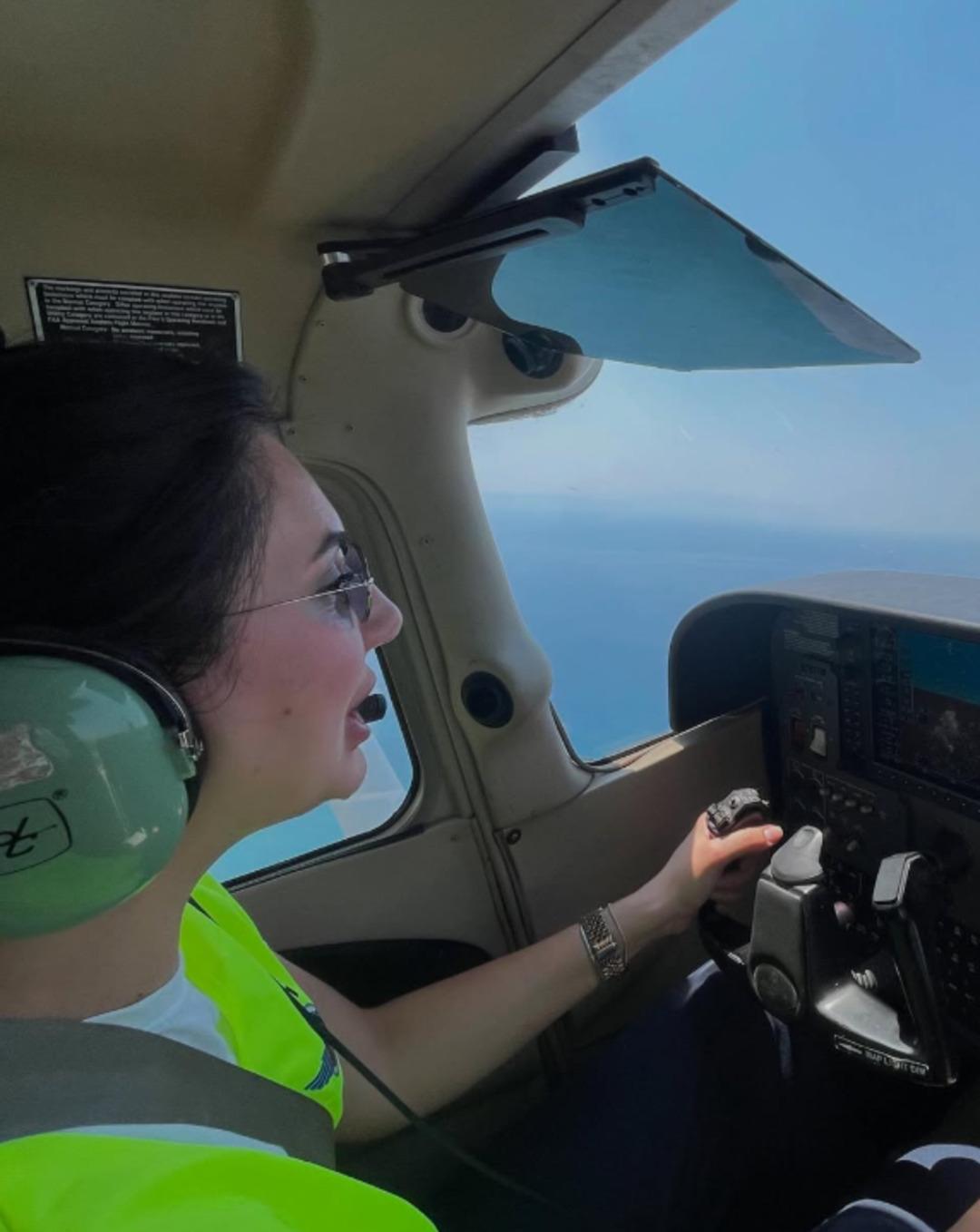 İzmir de helikopter düştü! Pilot hayatını kaybetti: İlk görüntüler geldi 4