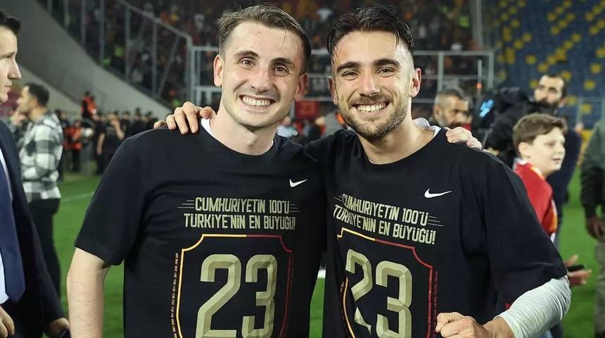 Yedikleri içtikleri ayrı gitmiyordu! Yunus Akgün'den milli takım kampında, Fenerbahçe'ye transfer olan Kerem Aktürkoğlu için antrenman sonrası olay hamle... Kerem'den anında yanıt geldi!