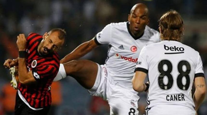 Tahkim Kurulu Ryan Babel'in cezasını 1 ma&ccedil;a d&uuml;ş&uuml;rd&uuml;