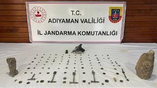 Adıyaman'da tarihi eser kaçakçılığı operasyonunda 4 şüpheli yakalandı