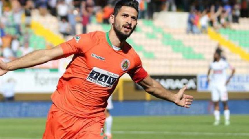 Belhanda'nın alternatifi Emre Akbaba