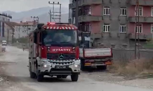 Yüksekova’da anız yangını 3