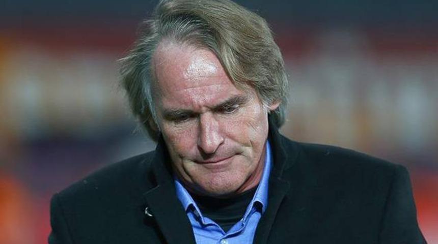 Jan Olde Riekerink, internetten iş ilanı verdi
