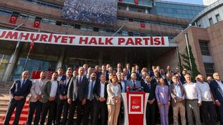 SON DAKİKA | CHP'li 81 il başkanı İstanbul'a çağrıldı!