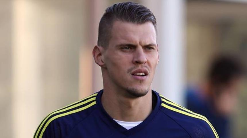 Fenerbah&ccedil;e'de Skrtel bilmecesi