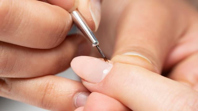 Avrupa Birliği'nden jel tırnak kararı: Tamamen yasaklandı!