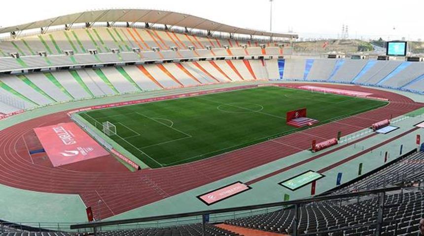 UEFA, Atat&uuml;rk Olimpiyat Stadı'nın 2020 Şampiyonlar Ligi finaline aday olduğunu a&ccedil;ıkladı