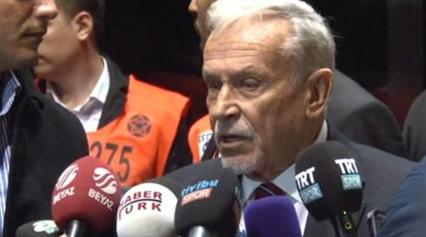 Cengiz &Ouml;zyal&ccedil;ın: 'Yaralı aslanın &uuml;st&uuml;ne gitmek tehlikelidir'