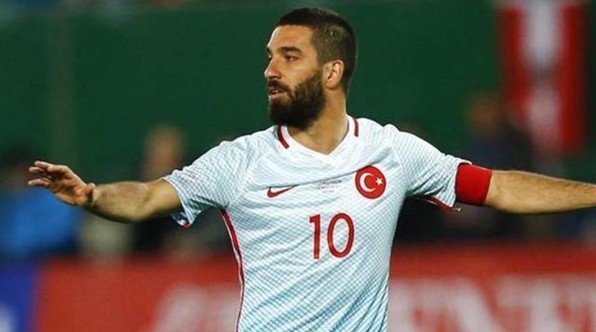 Galatasaray Arda Turan i&ccedil;in pazarlıklara başlayacak