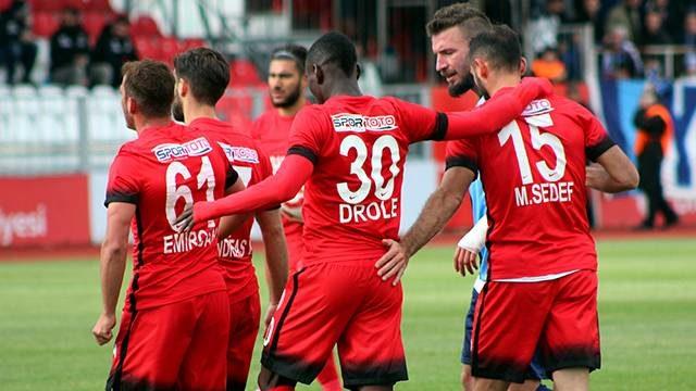 Ümraniyespor 1 - 0 Adana Demirspor