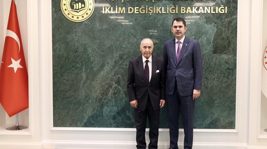 CHP eski Genel Başkanı Hikmet Çetin, Bakan Kurum'u ziyaret etti