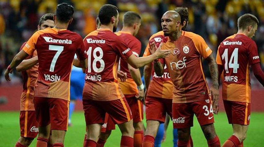 Galatasaray s&ouml;zleşmesi biten isimlerle sezon sonu g&ouml;r&uuml;şecek