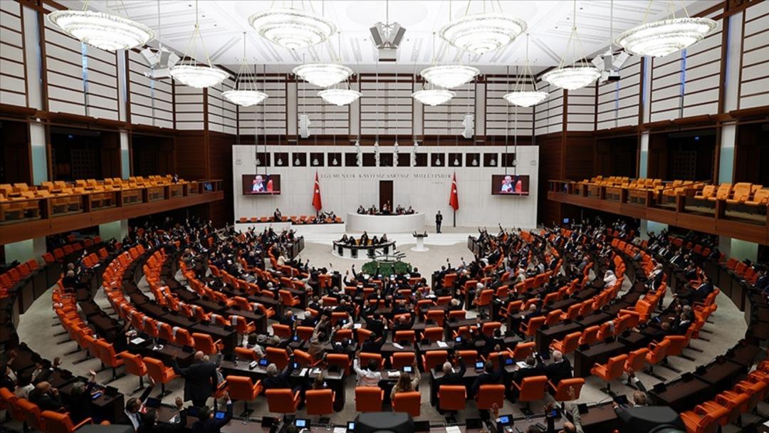 Türkiye de ilk olacak! "Yapay zeka" kanun teklifi TBMM ye sunuldu: Uymayanlara para ve hapis cezası yolda 1