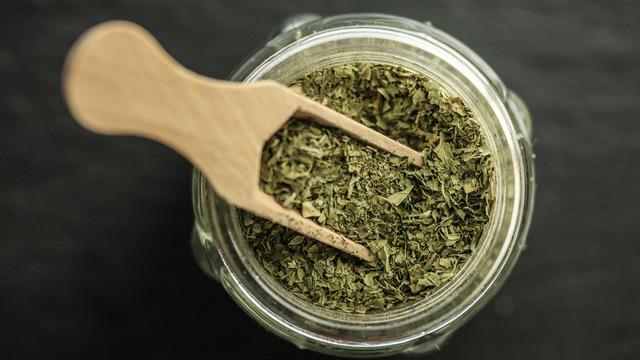 Kekik tansiyonu yükseltir mi? Kekiğin tansiyona etkisi