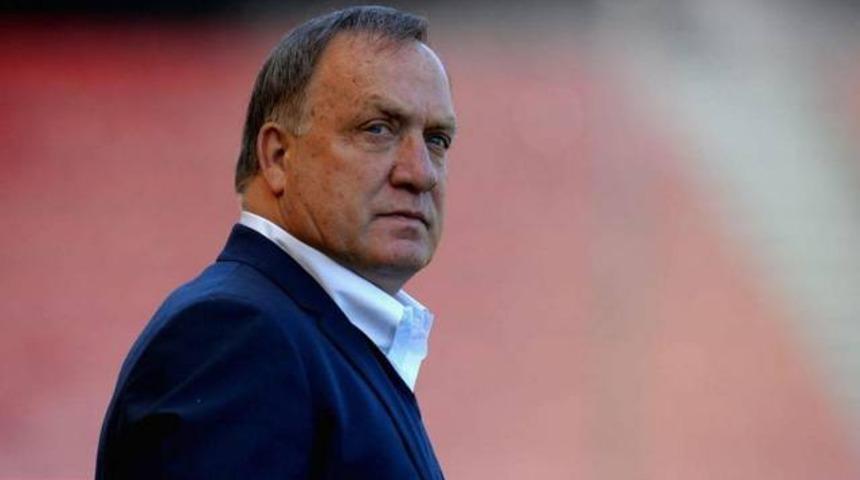 Dick Advocaat, Hollanda'yı bırakıyor!
